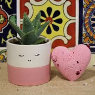 Love Heart Bath Bomb 70g - Ylang & Rose