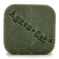 Agnes + Cat White Fig Solid Shampoo