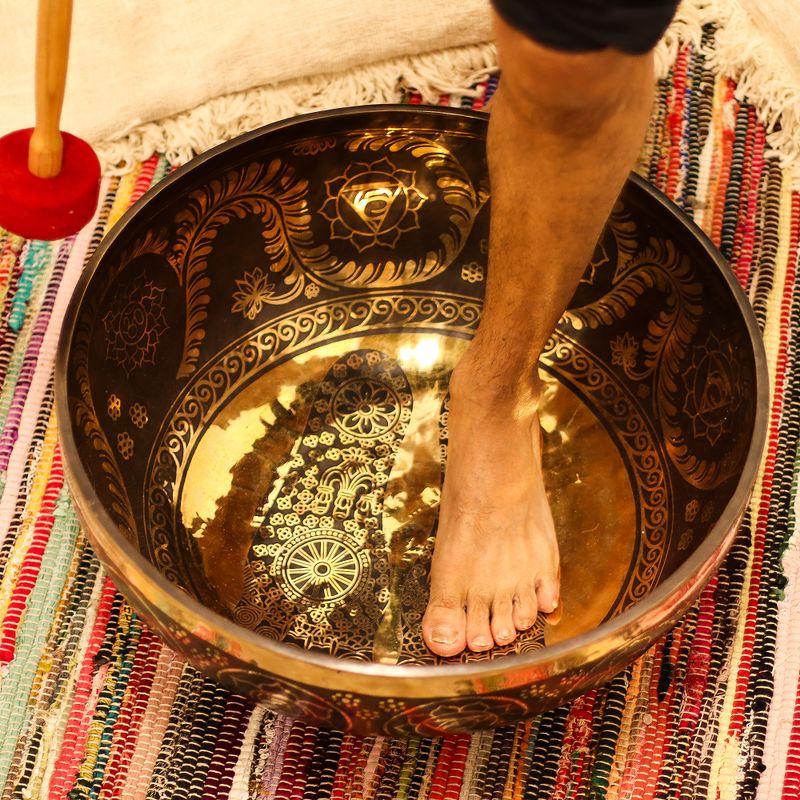 Engraved - Huge Vibrational Feet Standing Bowl - 50x20cm (10.7kg)