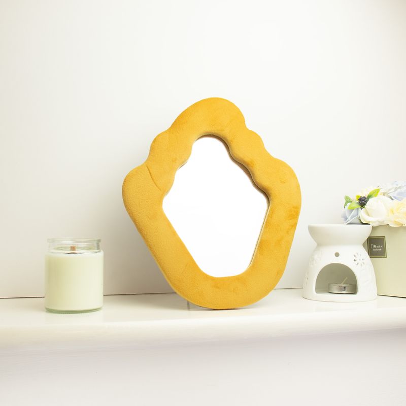Soft Squiggly Mirror – Flame – Marigold (23x27.5x2.3cm)