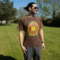 Nomad Sari Stonewashed Cotton T-Shirt - Sun & Zodiac - Brown - Medium