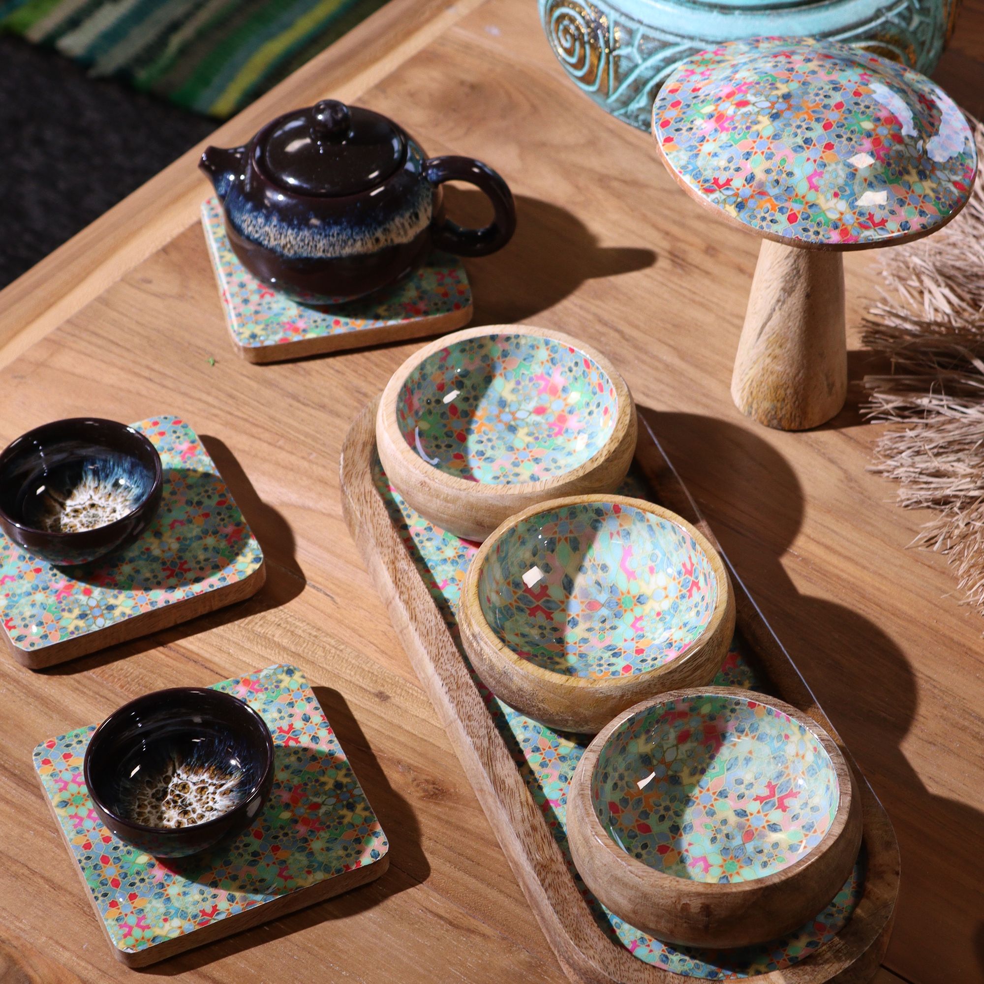 Mango Wood Tray with 3 Bowls - Mediterranean Tile pattern