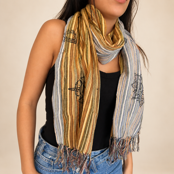 Nomad Sari - Travel Blessing Scarf - 170x50cm - Prayer Flags
