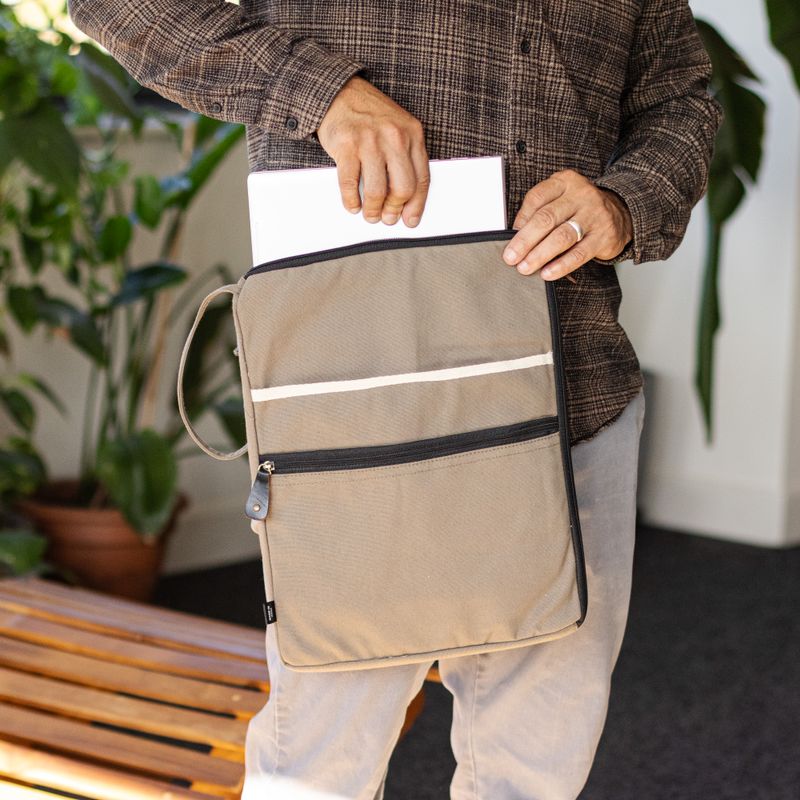 Canvas Large Laptop Pouch - Olive