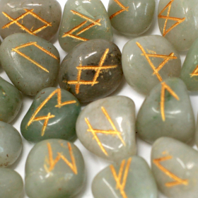 Runes Stone Set in Pouch - Green Aventurine