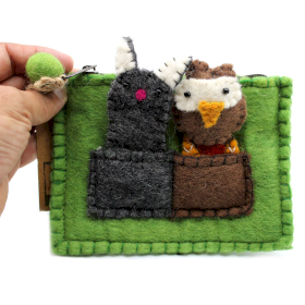 Pouch with Finger Puppets - Owl & Pussycat